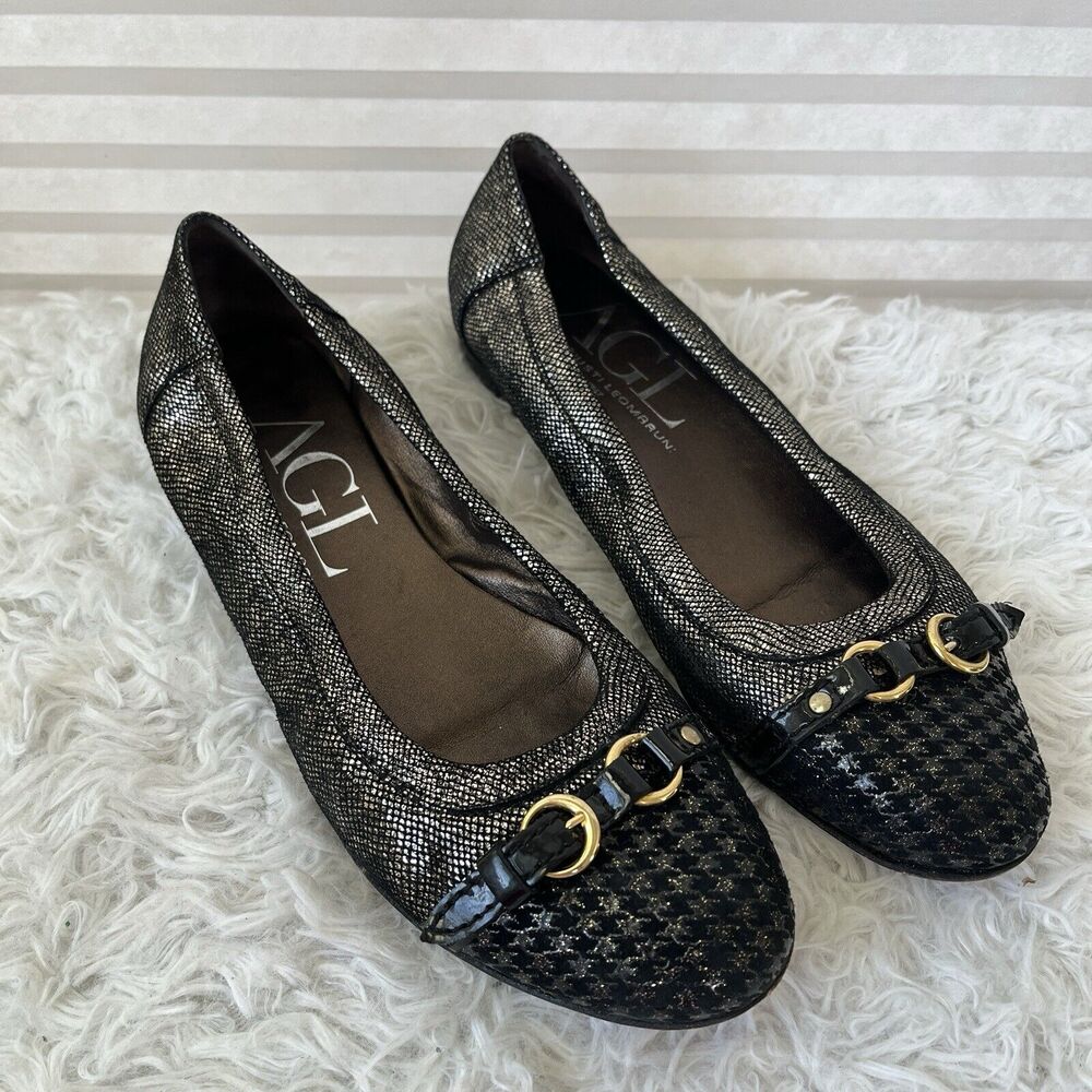 AGL Attilio Giusti Leombruni Monika Cap toe Ballet flat, gold/black, size US 8.5